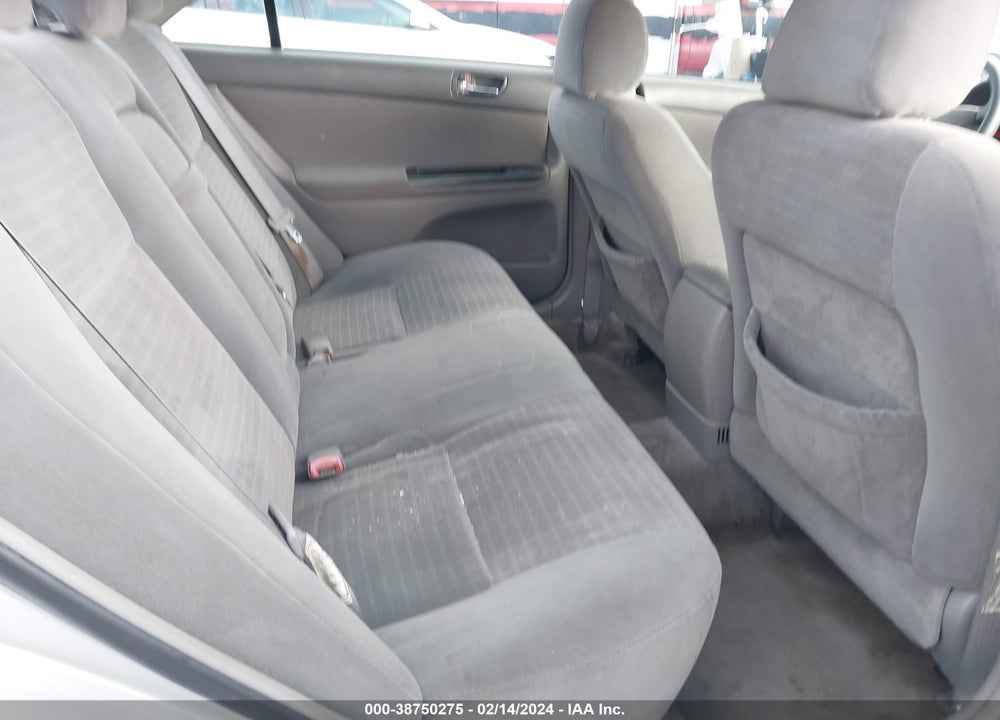 2005 TOYOTA CAMRY LE VIN: 4T1BE32K35U074261