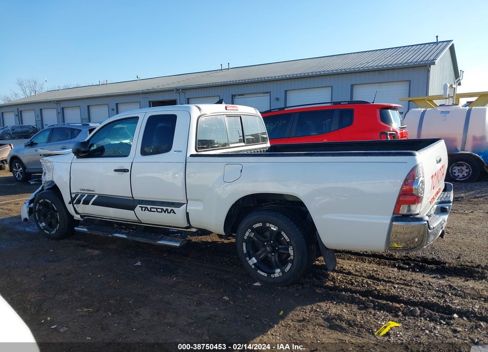 2014 TOYOTA TACOMA VIN: 5TFTX4CN5EX045568