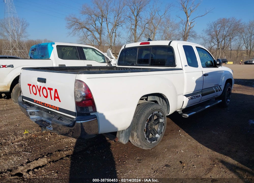 2014 TOYOTA TACOMA VIN: 5TFTX4CN5EX045568