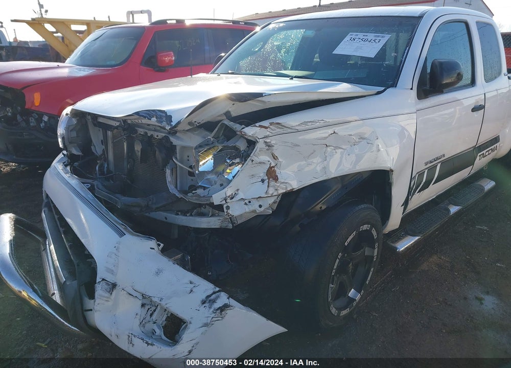 2014 TOYOTA TACOMA VIN: 5TFTX4CN5EX045568