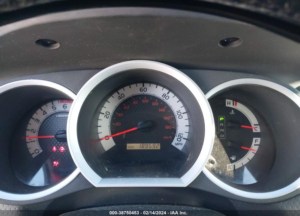 2014 TOYOTA TACOMA VIN: 5TFTX4CN5EX045568