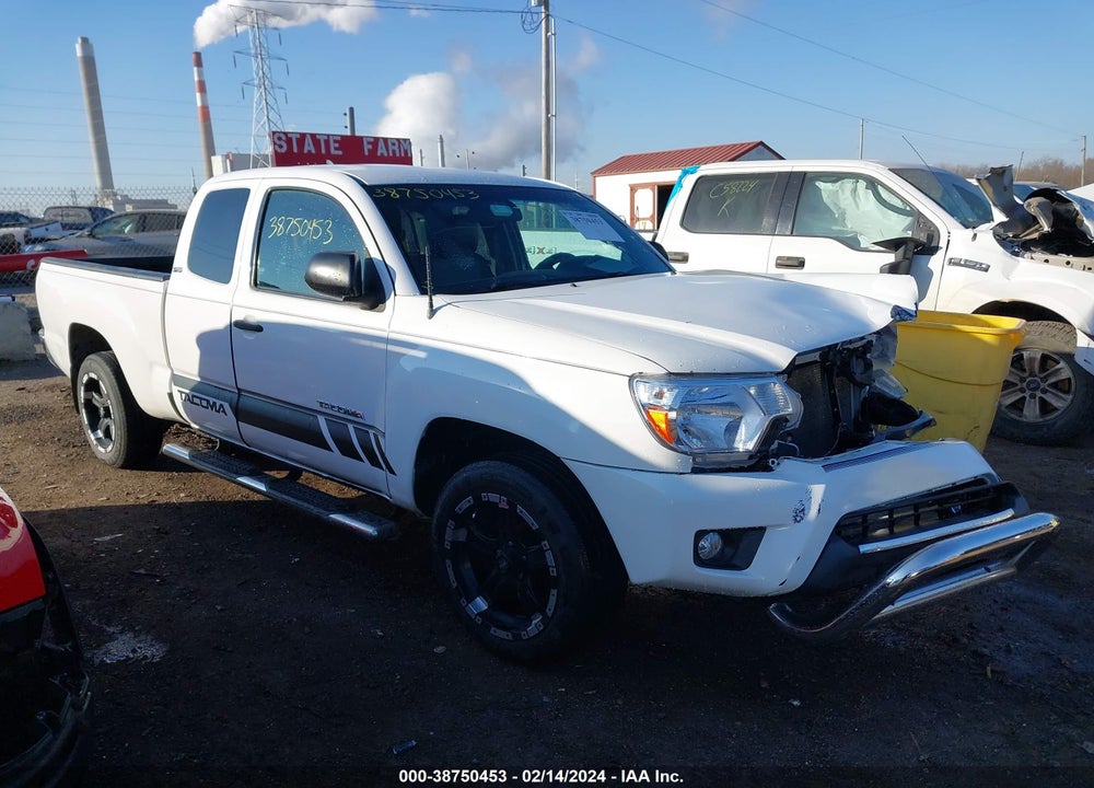 2014 TOYOTA TACOMA VIN: 5TFTX4CN5EX045568