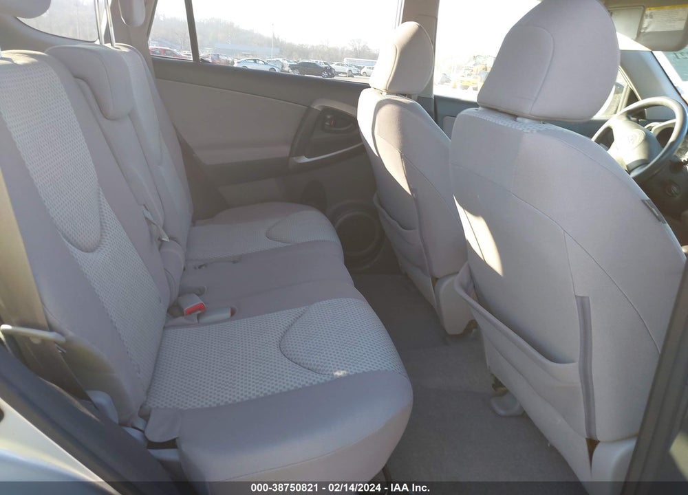 2007 TOYOTA RAV4 BASE V6 VIN: JTMZK33V776007528