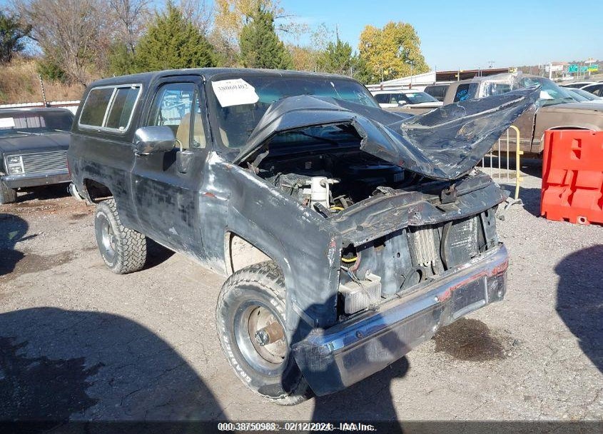 1988 CHEVROLET BLAZER V10 VIN: 1GNEV18K8JF160068
