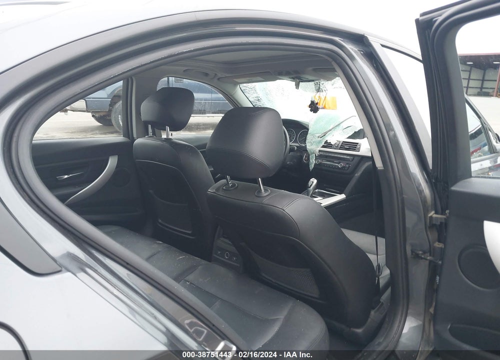 2013 BMW 328I XDRIVE VIN: WBA3B3G54DNR81224