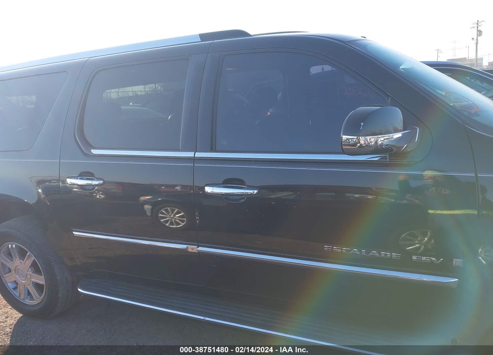 2008 CADILLAC ESCALADE ESV STANDARD VIN: 1GYFK66848R184932