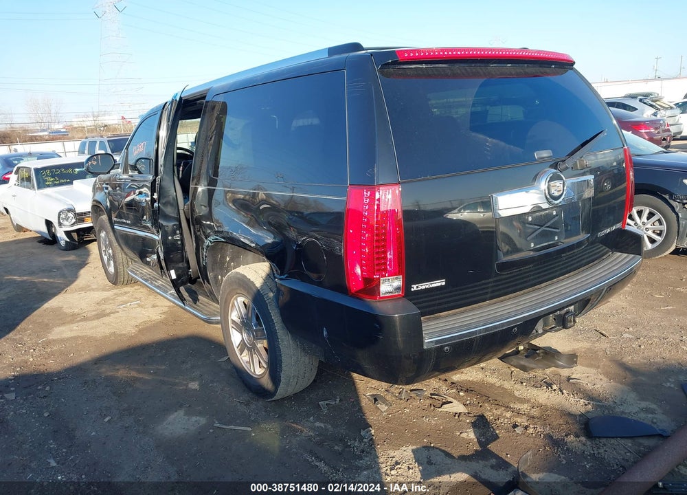 2008 CADILLAC ESCALADE ESV STANDARD VIN: 1GYFK66848R184932