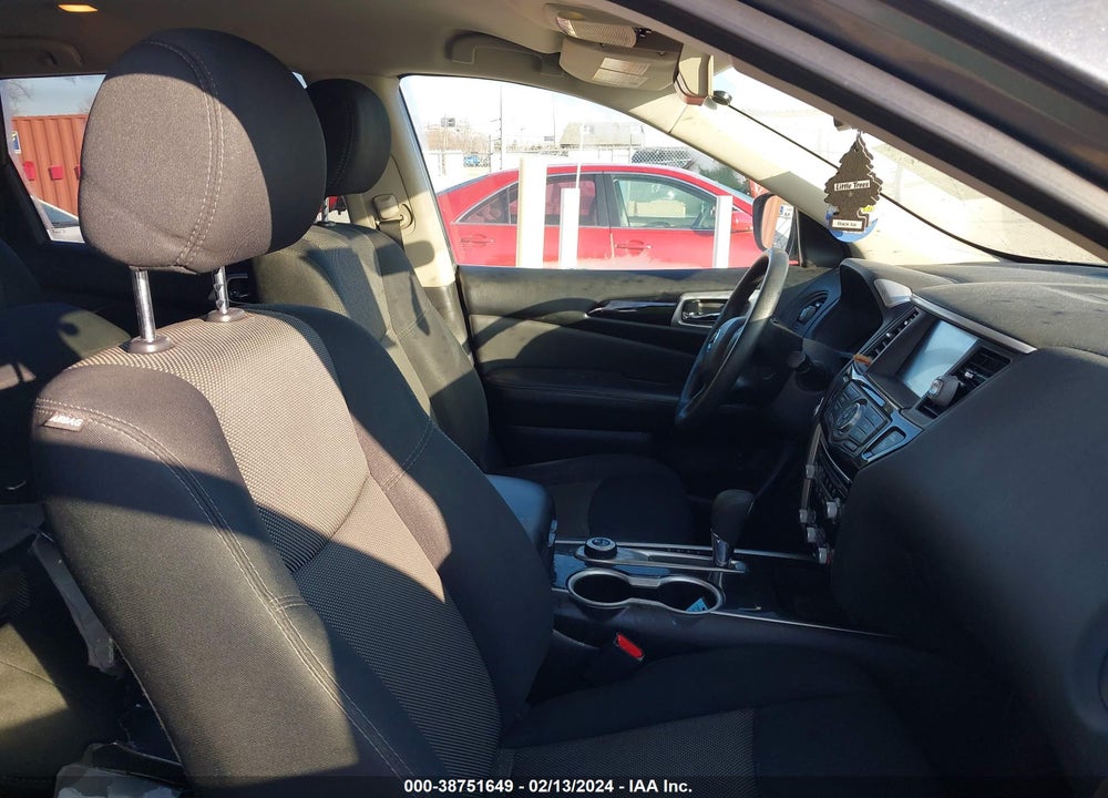 2018 NISSAN PATHFINDER S VIN: 5N1DR2MMXJC663801