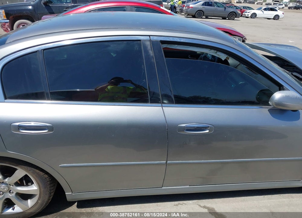 2005 INFINITI G35 VIN: JNKCV51E95M225554