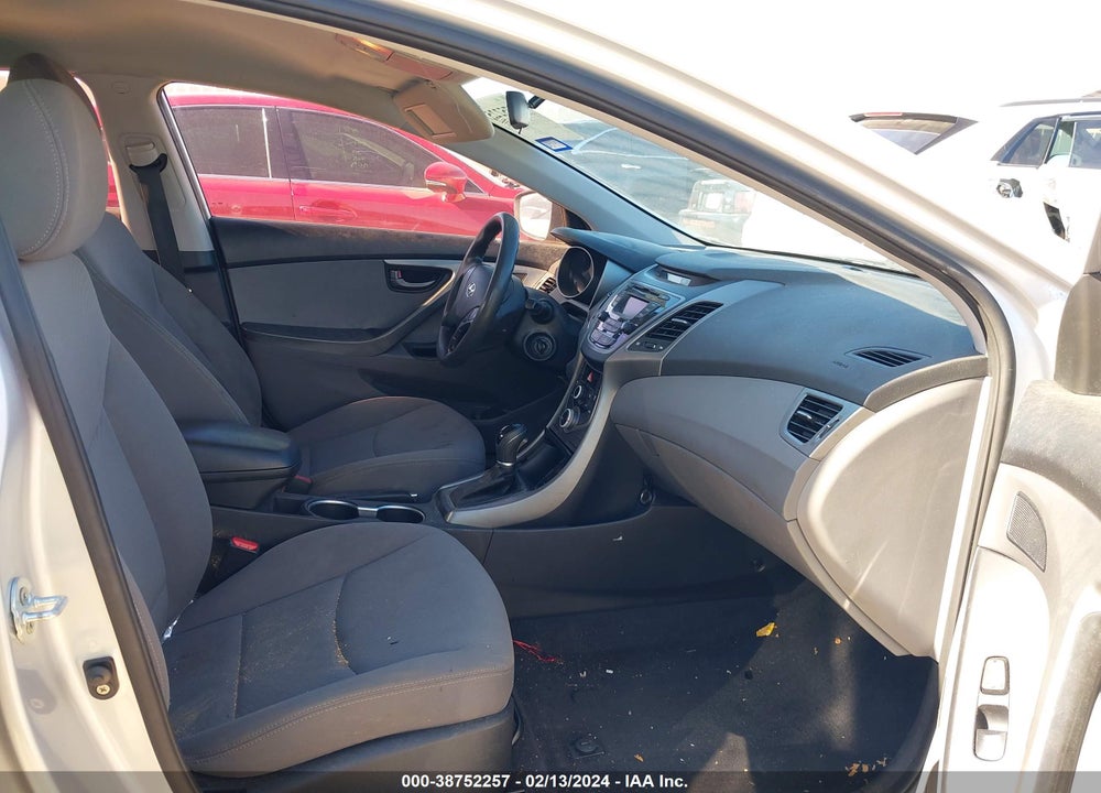 2016 HYUNDAI ELANTRA SE VIN: KMHDH4AE3GU479248