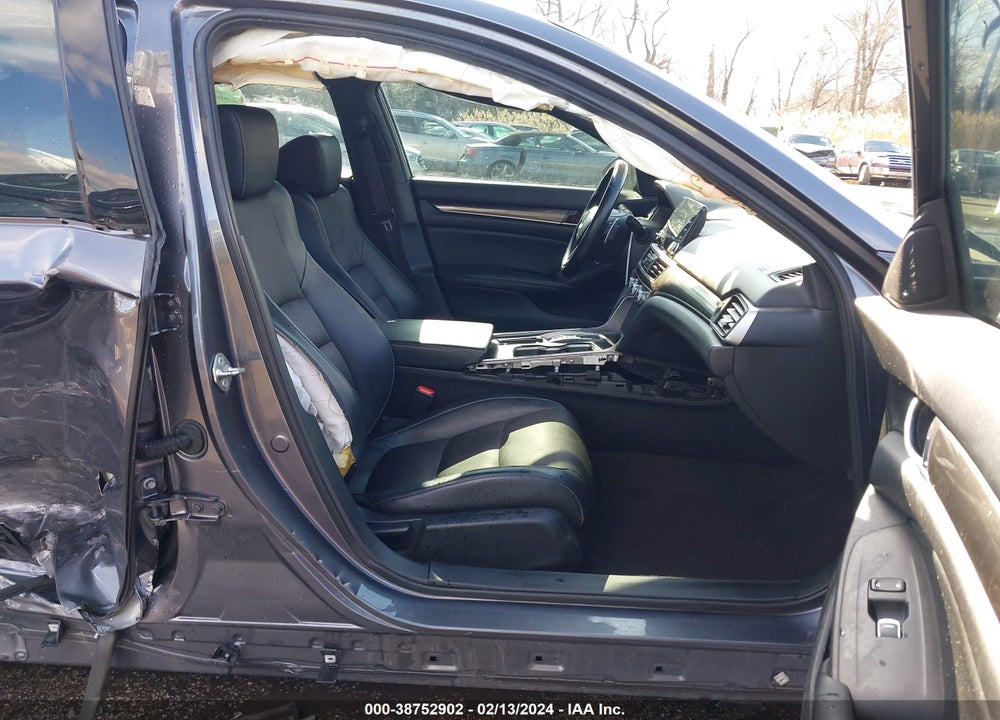 2018 HONDA ACCORD SPORT 2.0T VIN: 1HGCV2F34JA003279