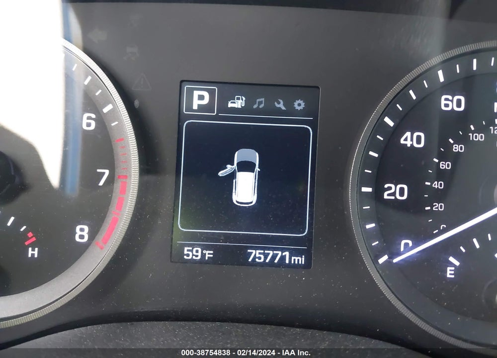 2016 HYUNDAI TUCSON SE VIN: KM8J33A42GU199100