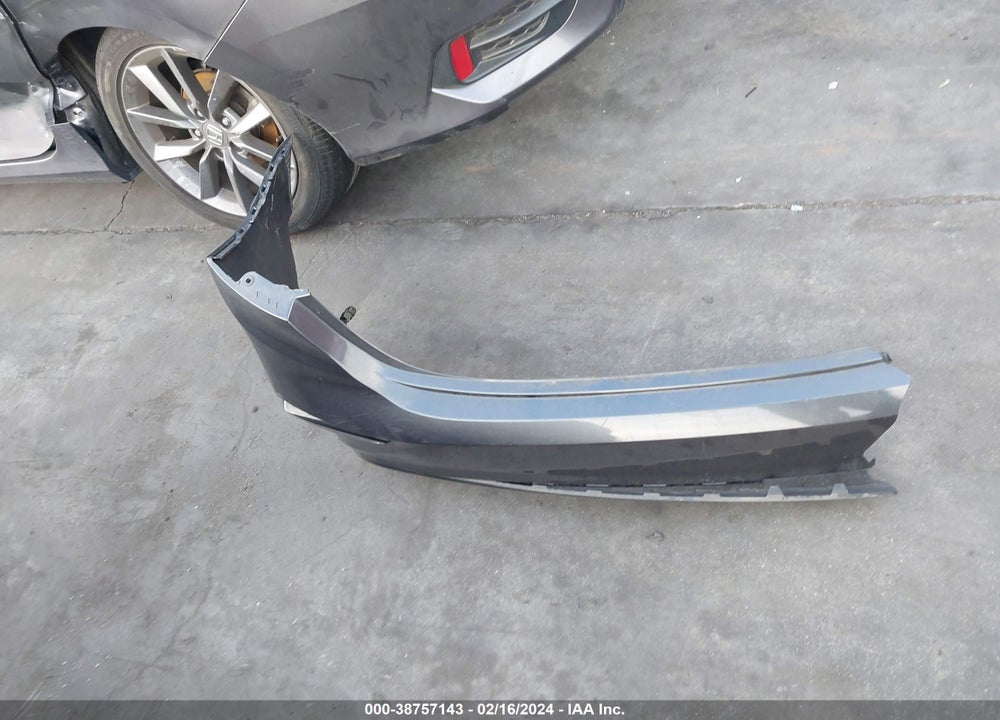 2020 KIA FORTE LXS VIN: 3KPF24AD5LE158102