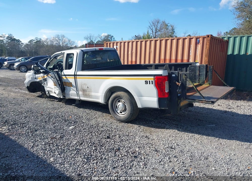 2017 FORD F-250 XL VIN: 1FT7X2A60HEE86204
