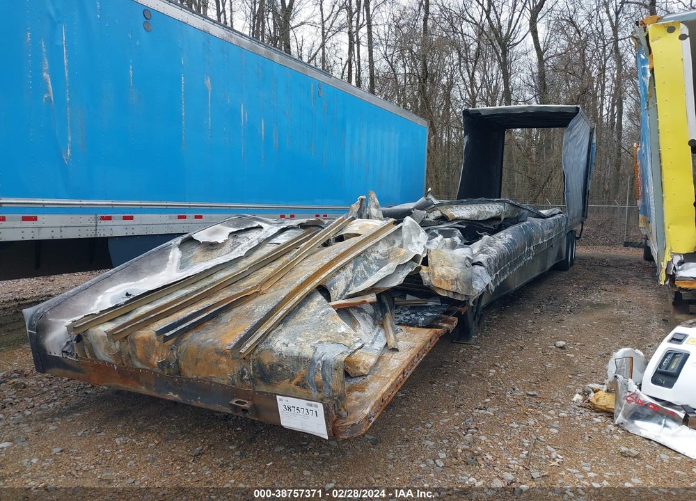 2015 WABASH NATIONAL CORP --- VIN: 1JJV532D8FL879156