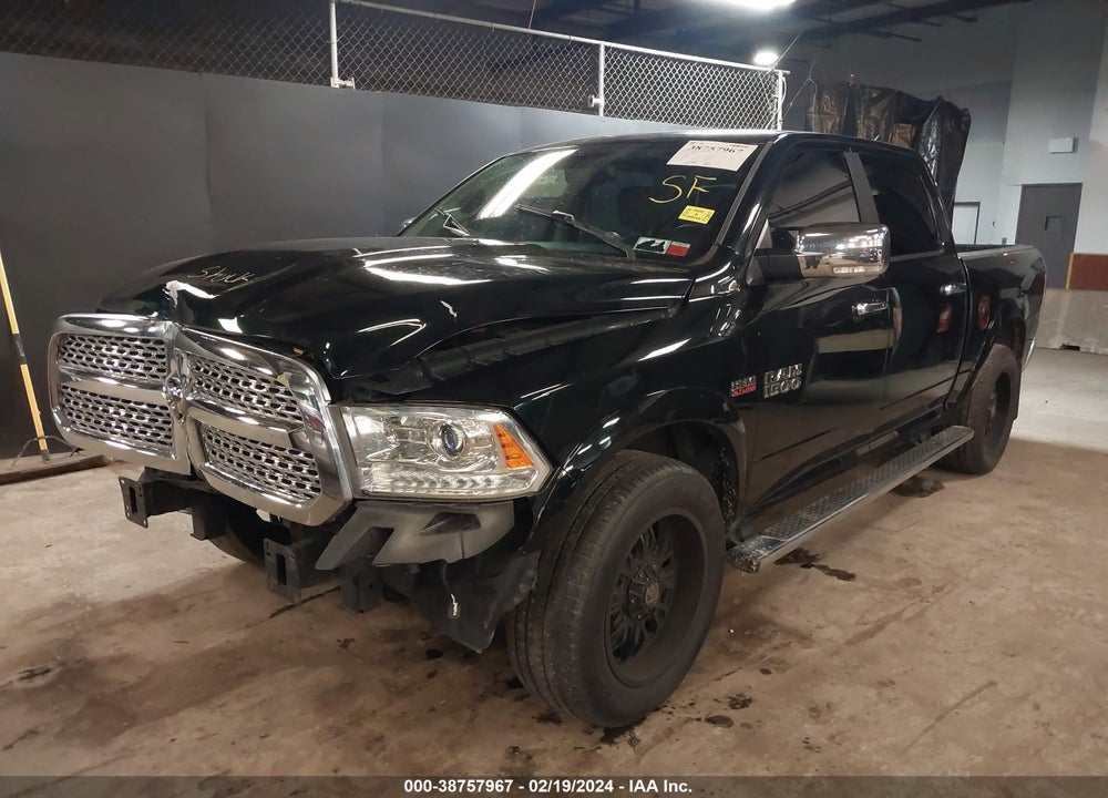 2017 RAM 1500 LAIE  4X4 5'7 BOX VIN: 1C6RR7NT0HS774944