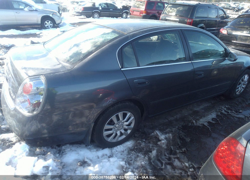 2005 NISSAN ALTIMA VIN: 1N4AL11D15C269574