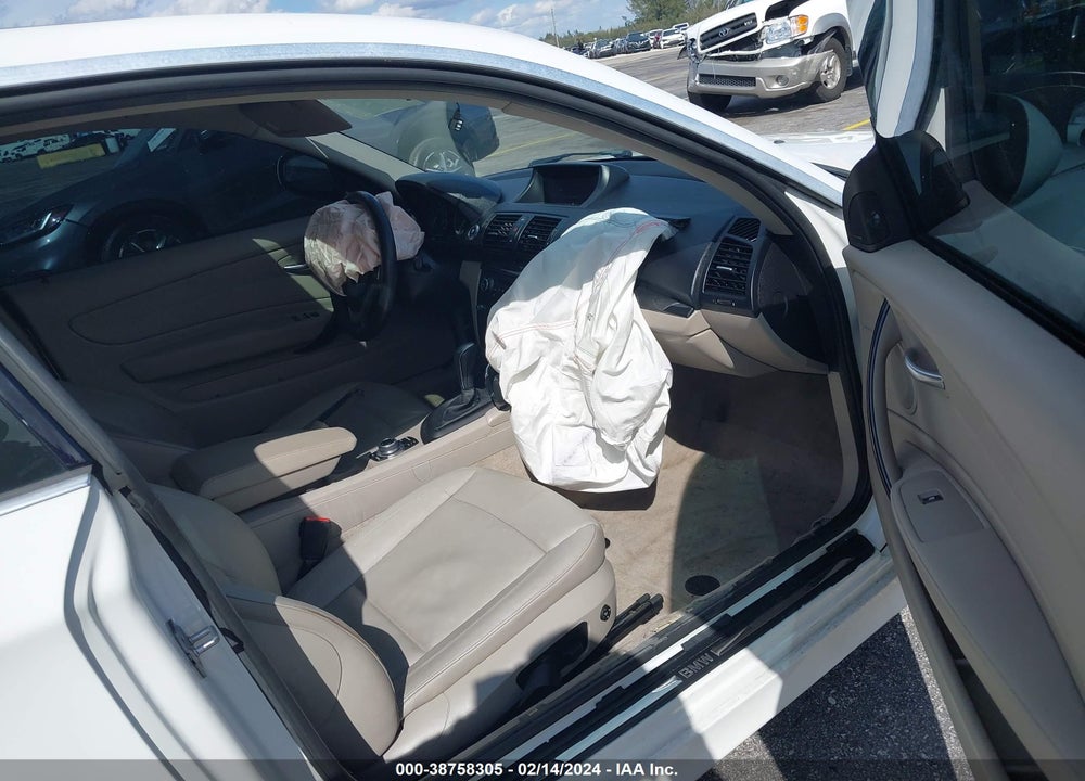 2013 BMW 128I VIN: WBAUP7C58DVP25509