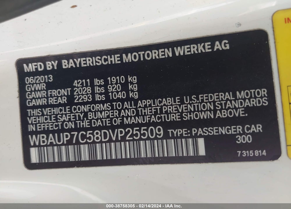 2013 BMW 128I VIN: WBAUP7C58DVP25509