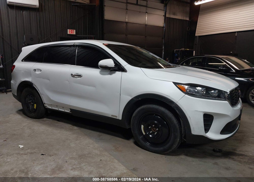2019 KIA SORENTO 2.4L LX VIN: 5XYPGDA34KG515011