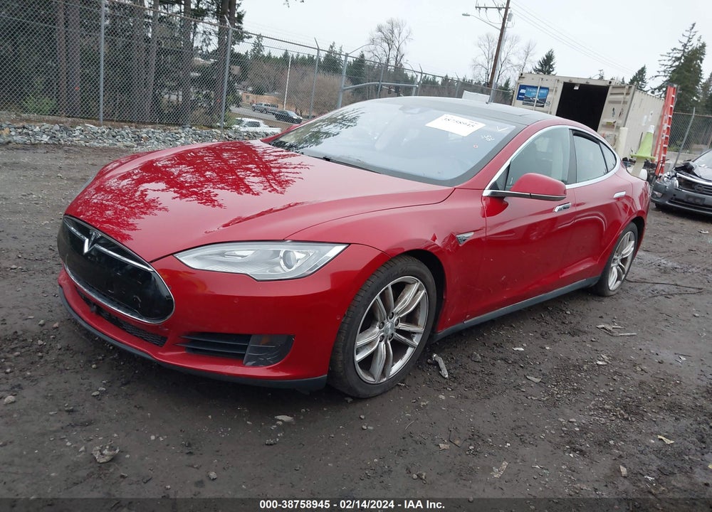 2015 TESLA MODEL S VIN: 5YJSA1E27FF119860