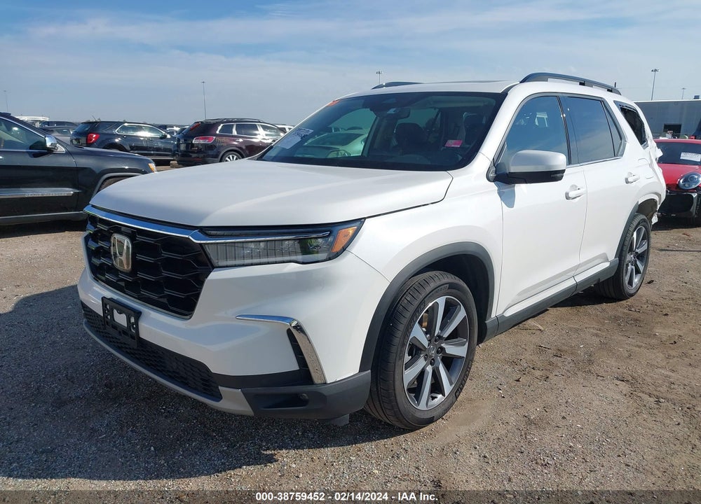 2023 HONDA PILOT 2WD TOURING VIN: 5FNYG2H79PB001591