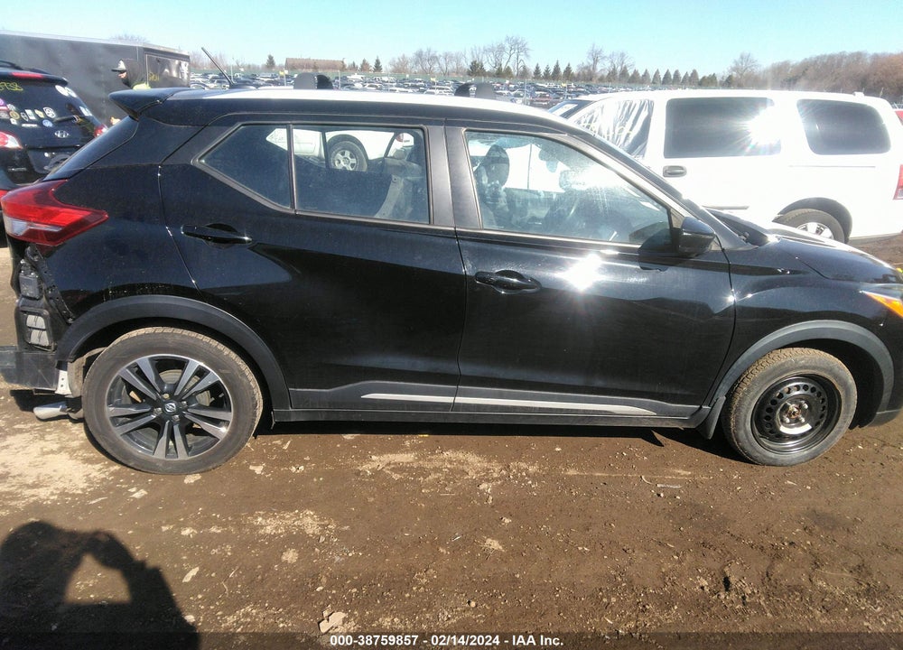 2019 NISSAN KICKS SR VIN: 3N1CP5CUXKL511678
