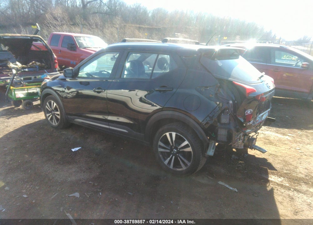 2019 NISSAN KICKS SR VIN: 3N1CP5CUXKL511678