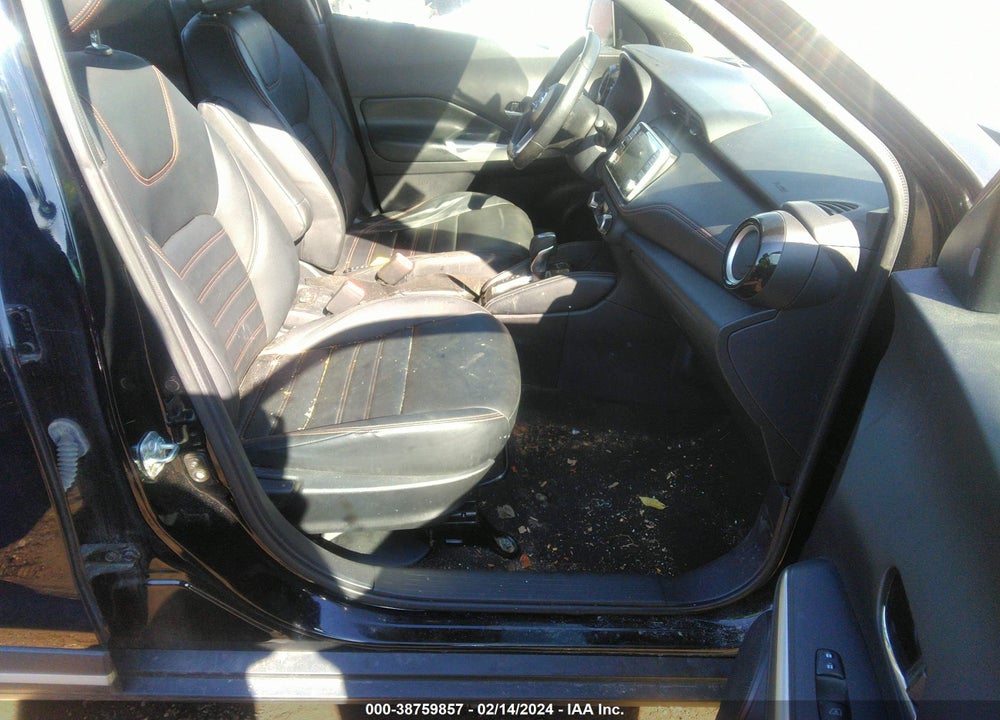 2019 NISSAN KICKS SR VIN: 3N1CP5CUXKL511678