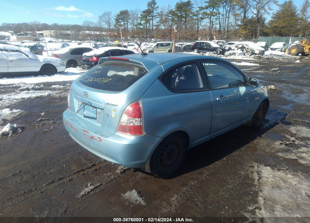 2010 HYUNDAI ACCENT GS VIN: KMHCM3AC6AU175631
