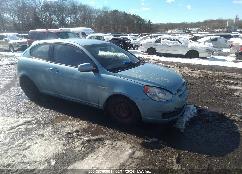 2010 HYUNDAI ACCENT GS VIN: KMHCM3AC6AU175631
