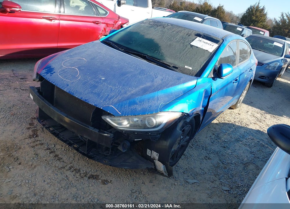 2017 HYUNDAI ELANTRA VIN: 5NPD84LF1HH116565