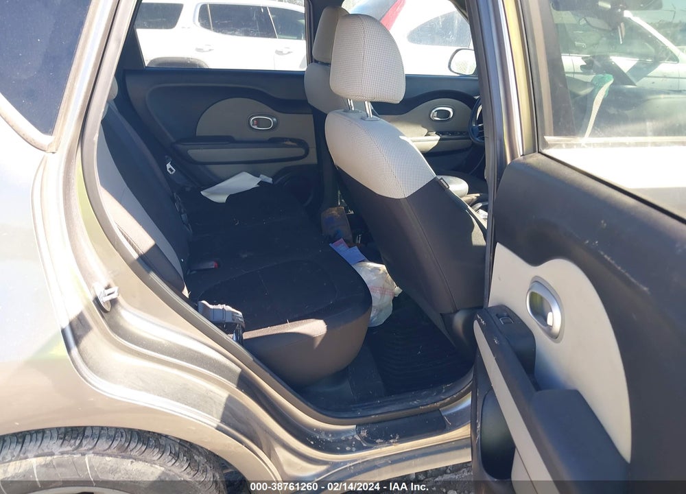 2018 KIA SOUL VIN: KNDJN2A28J7573769