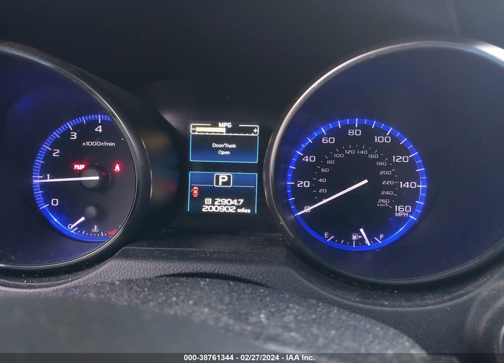 2017 SUBARU LEGACY 3.6R LIMITED VIN: 4S3BNEK61H3056578