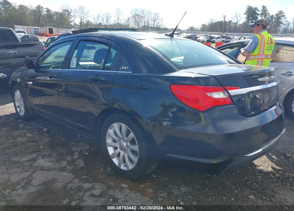2011 CHRYSLER 200 TOURING VIN: 1C3BC1FB7BN522388
