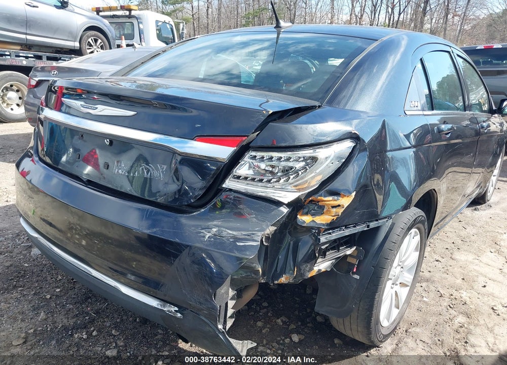 2011 CHRYSLER 200 TOURING VIN: 1C3BC1FB7BN522388