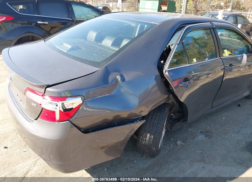 2014 TOYOTA CAMRY SE VIN: 4T1BF1FKXEU333050