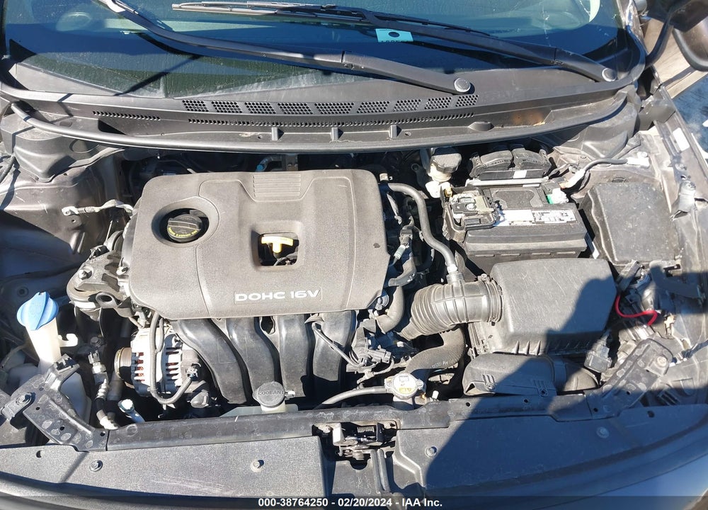 2018 KIA FORTE LX VIN: 3KPFK4A75JE169737
