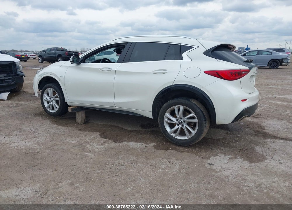 2019 INFINITI QX30 LUXE VIN: SJKCH5CP0KA010680