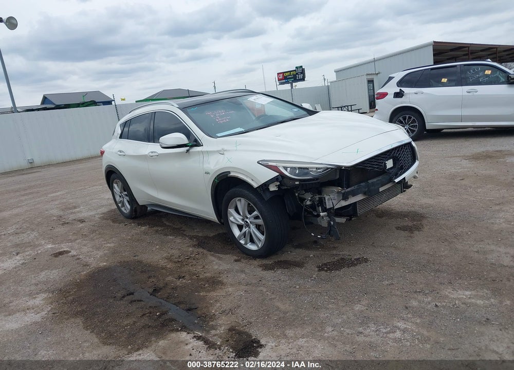 2019 INFINITI QX30 LUXE VIN: SJKCH5CP0KA010680