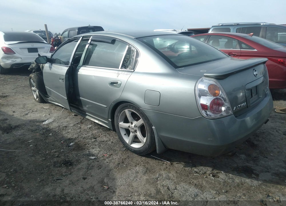 2003 NISSAN ALTIMA 3.5 SE VIN: 1N4BL11D23C126523