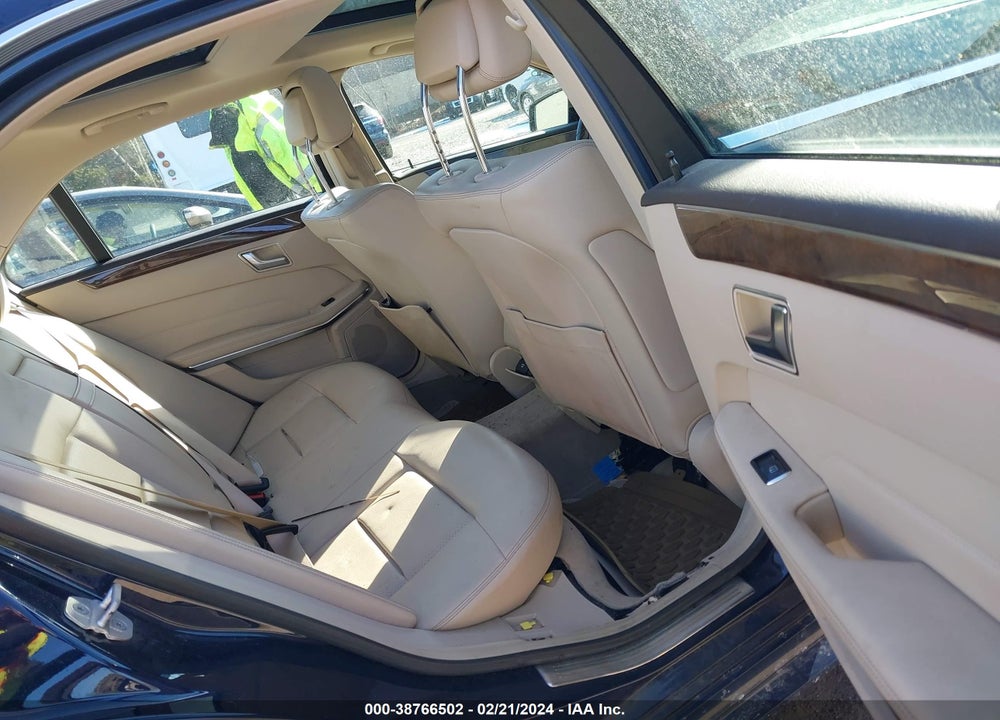 2014 MERCEDES-BENZ E 350 4MATIC VIN: WDDHF8JB4EA864640