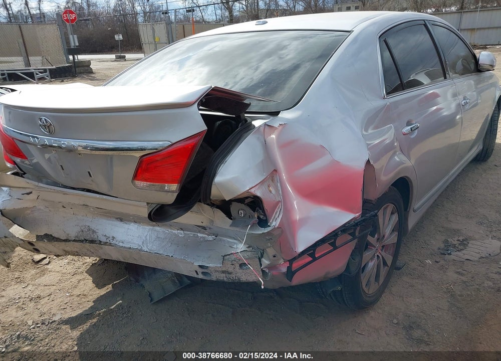 2011 TOYOTA AVALON LIMITED VIN: 4T1BK3DB6BU414018