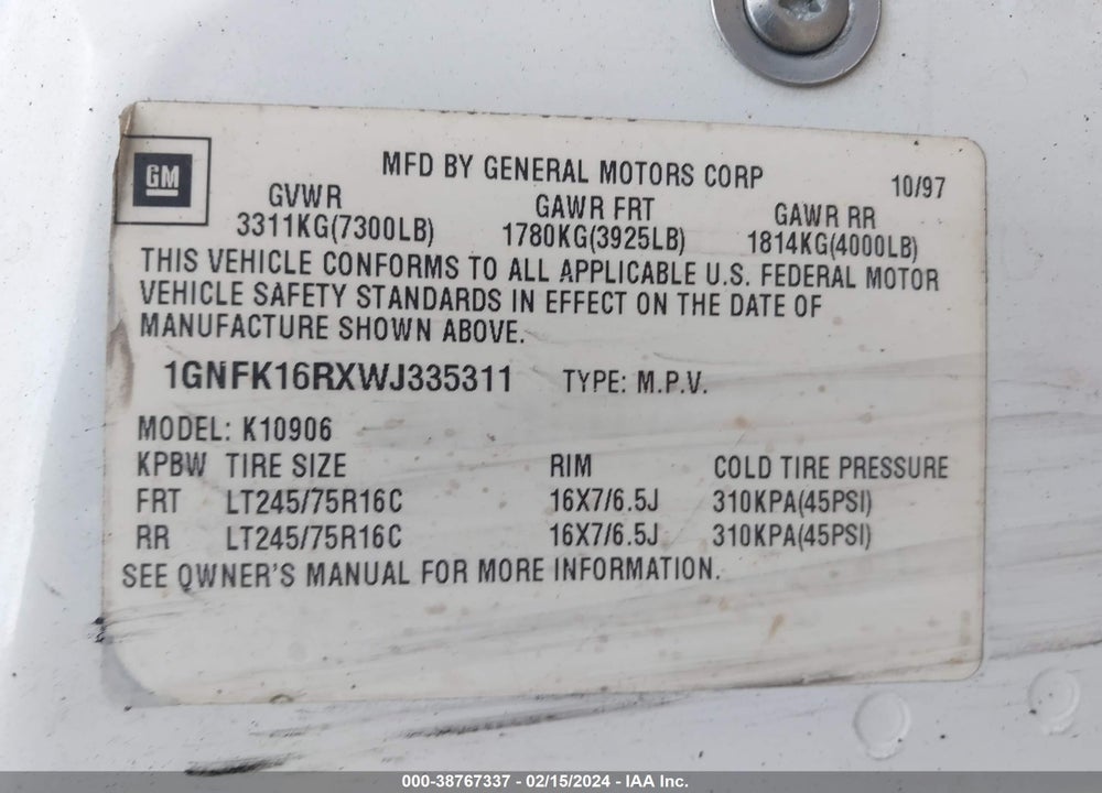1998 CHEVROLET SUBURBAN 1500 VIN: 1GNFK16RXWJ335311