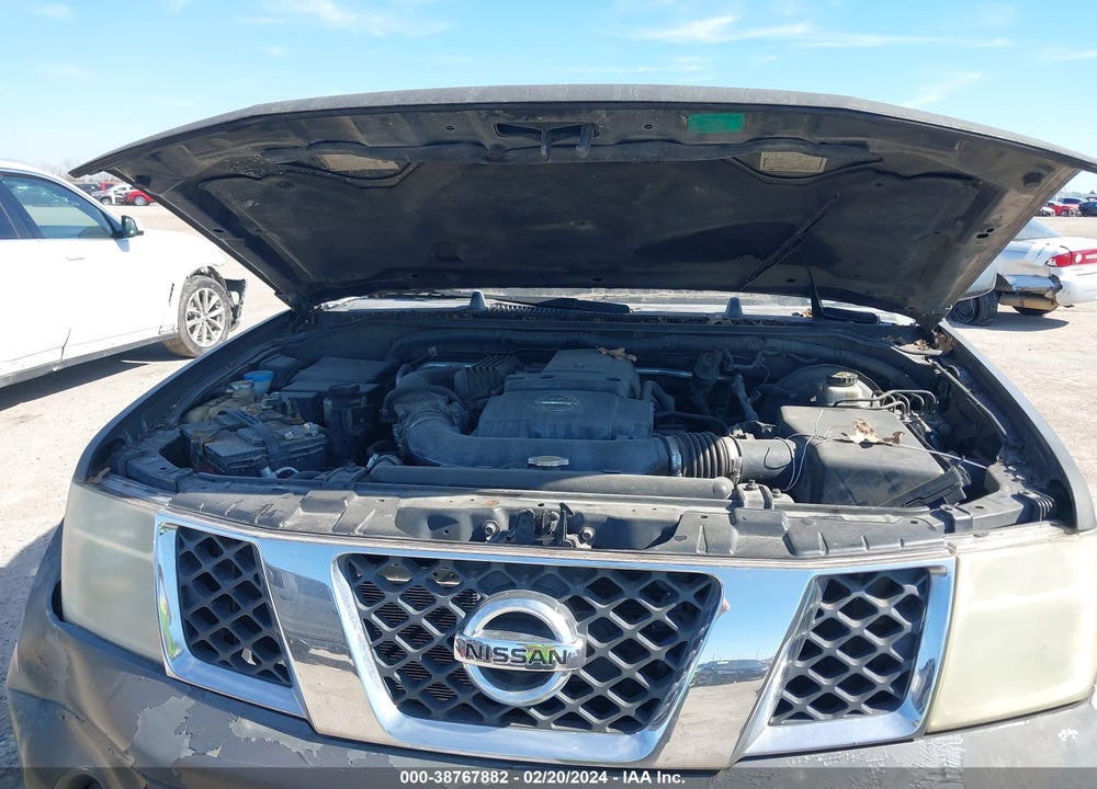 2005 NISSAN PATHFINDER LE VIN: 5N1AR18W05C781290