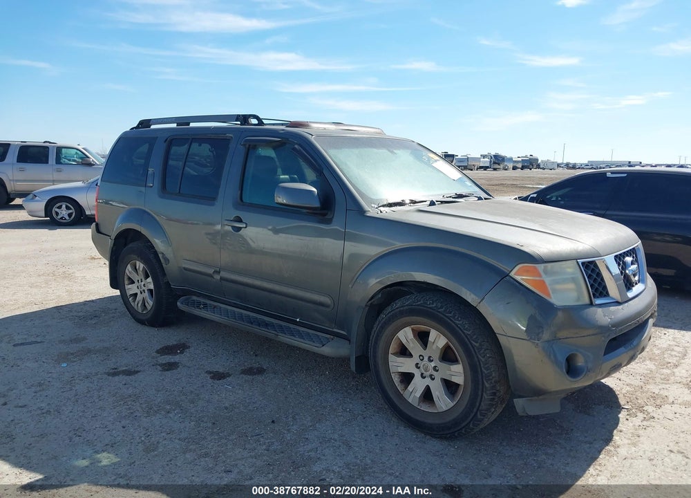 2005 NISSAN PATHFINDER LE VIN: 5N1AR18W05C781290
