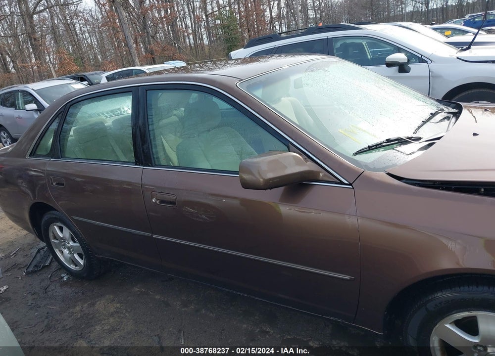 2000 TOYOTA AVALON XL VIN: 4T1BF28B6YU055237