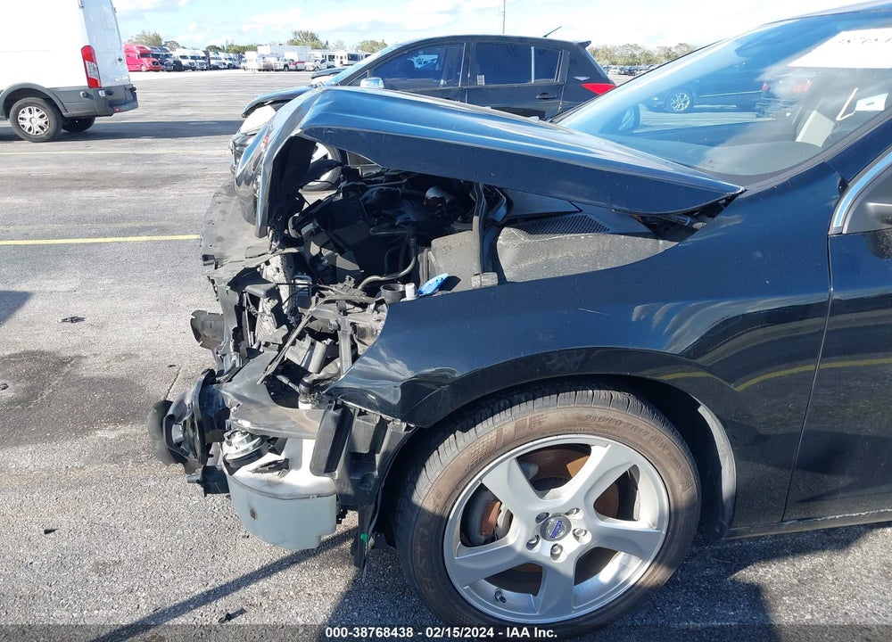 2012 VOLVO S60 T5 VIN: YV1622FS6C2043544