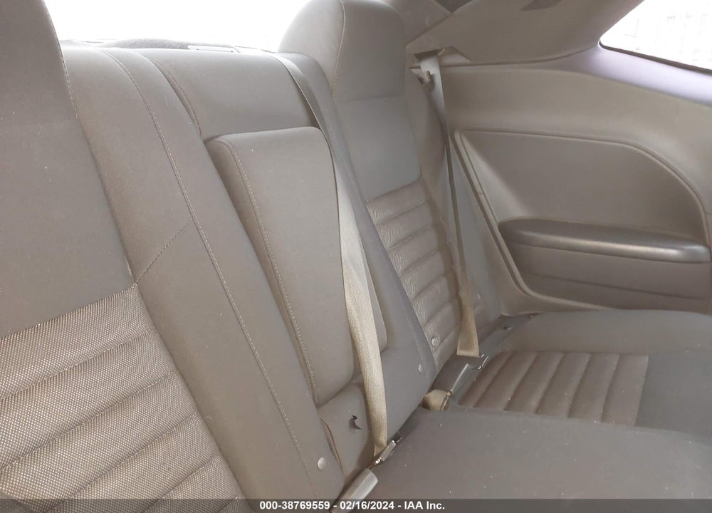 2010 DODGE CHALLENGER SE VIN: 2B3CJ4DV1AH205784