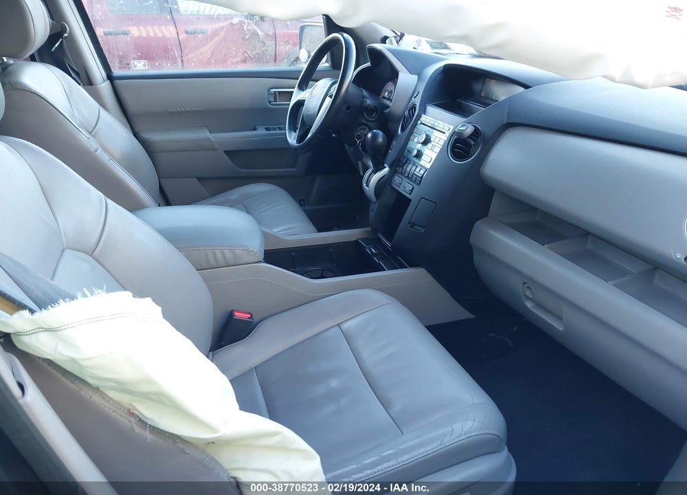 2009 HONDA PILOT EX-L VIN: 5FNYF48589B041645